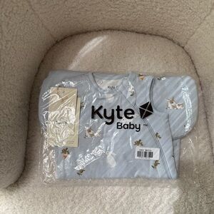 Kyte BABY 1.0 tog Sleep Bag, NWT, Ice Rabbit